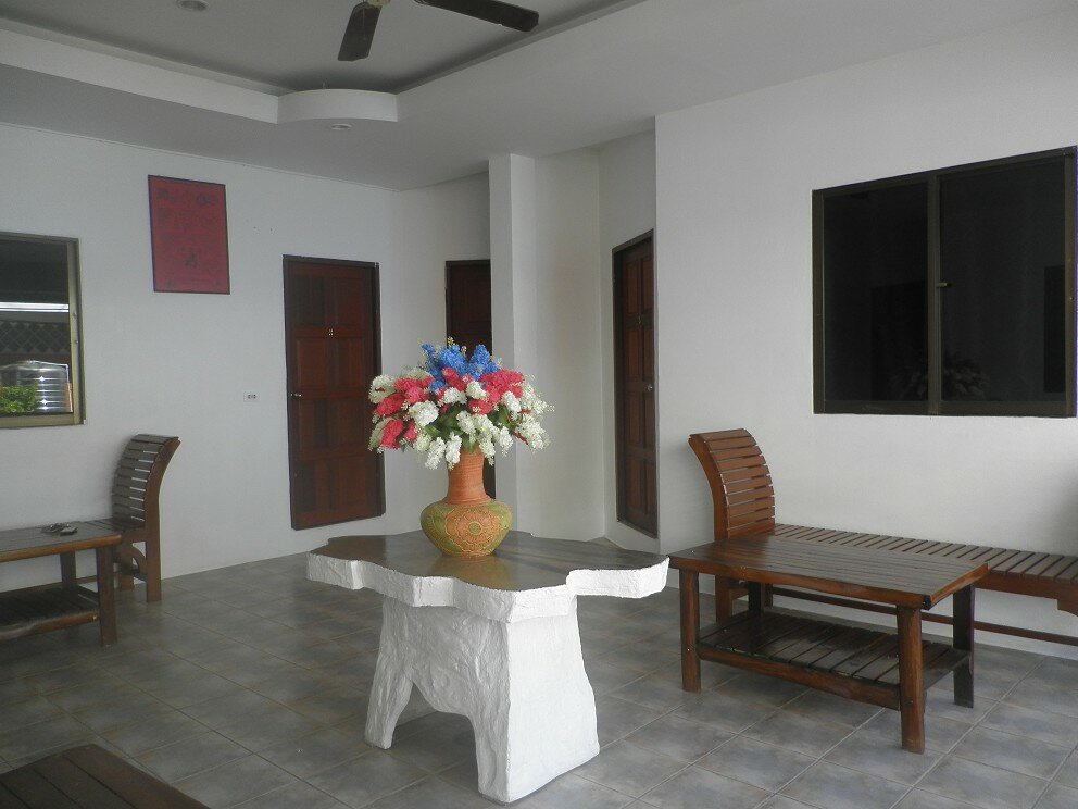 Tiks Place, Thai style Guesthouse in Kata Center